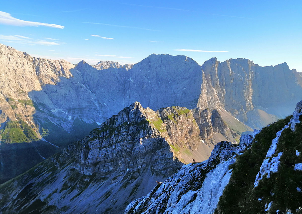 Gaestehaus-Heiss-Lenggries-Bergtour-im-Karwendelgebirge Gaestehaus-Heiss-Lenggries-Bergtour-im-Karwendelgebirge